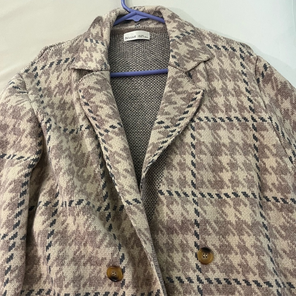Gorgeous Shacket! - Picture 4 of 11